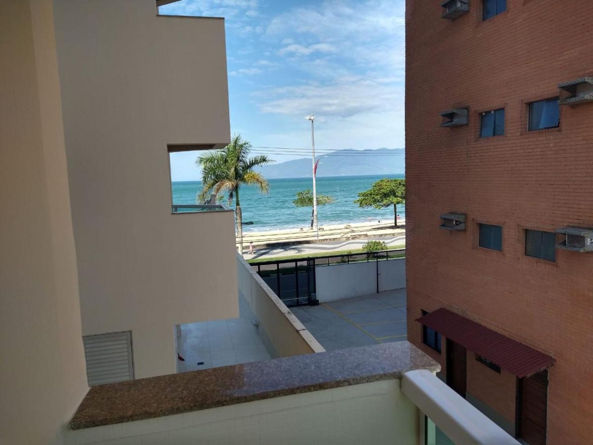Ap Na Avenida Da Praia Caraguatatuba Kültér fotó