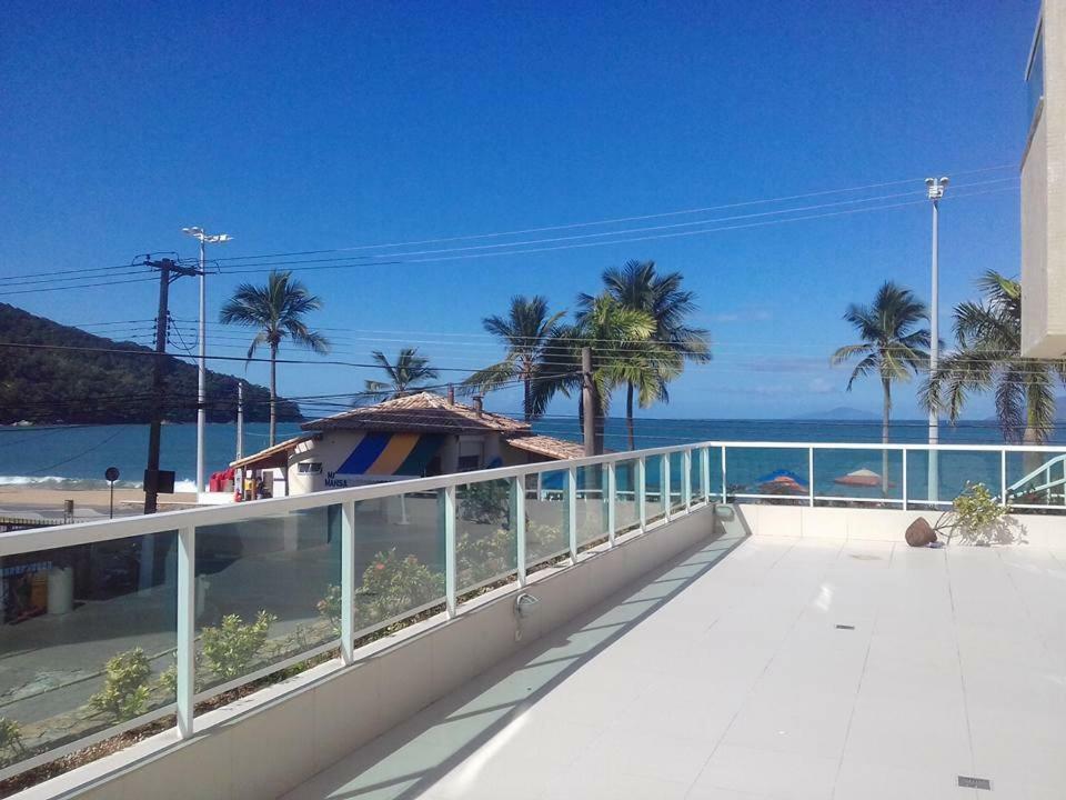 Ap Na Avenida Da Praia Caraguatatuba Kültér fotó
