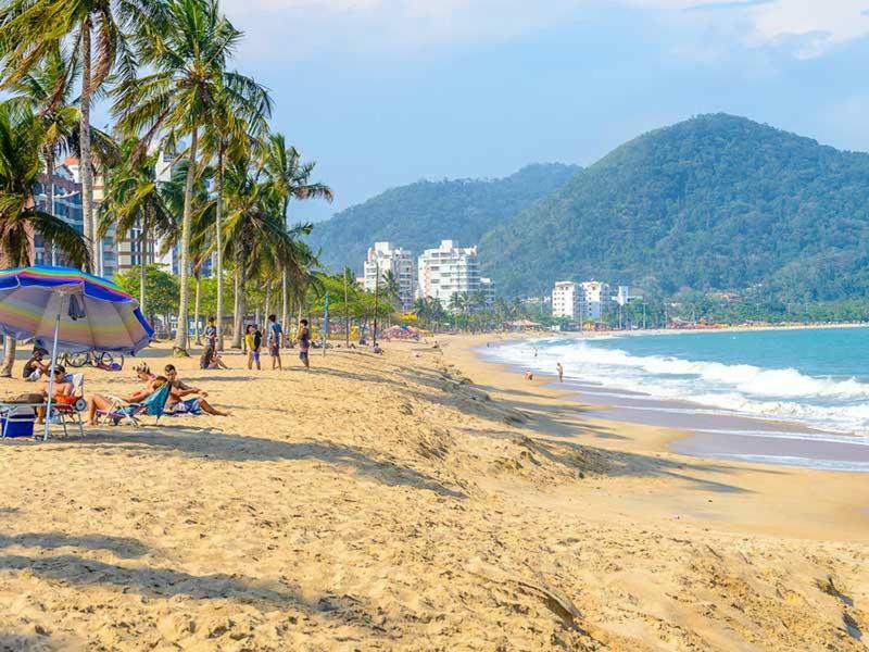Ap Na Avenida Da Praia Caraguatatuba Kültér fotó
